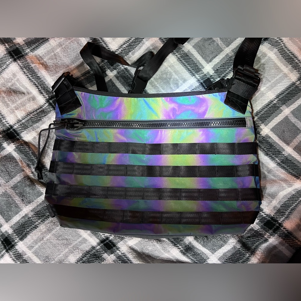 Orbit Gear M100 Messenger “Rare Metal”